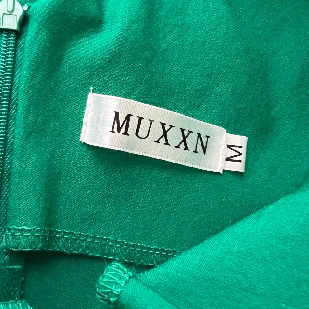 New MUXXN Boutique Women's Retro 50s Style Sleeveless Slim Dark Green Dress - Picture 7 of 12